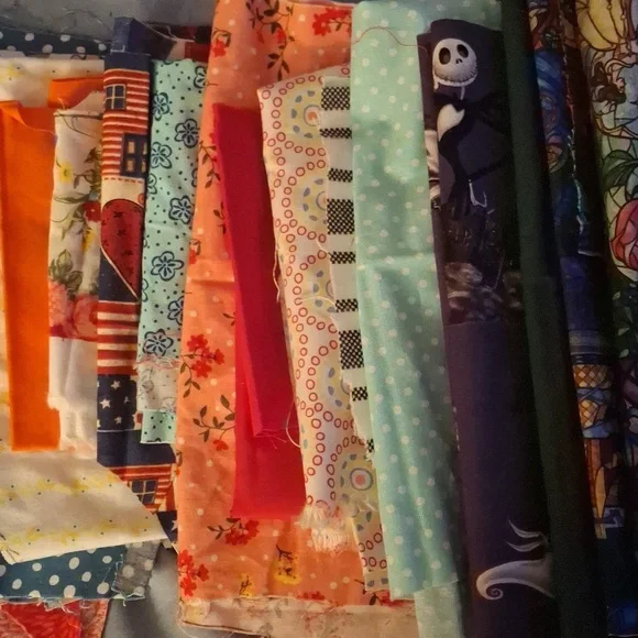 Colorful Fabric Scrap Bundle - Picture 3 of 5